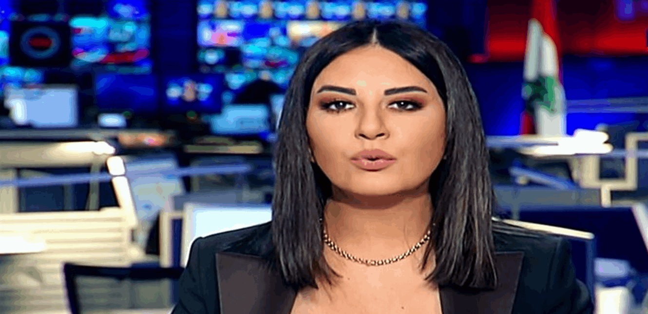 Photo of صورة مؤثرة لمنى صليبا مع زملائها في الـ”أم تي في”… ظهرت وهي تبكي بعد نشرتها الاخيرة!