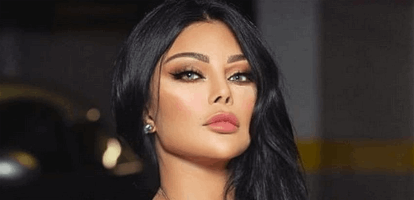 Photo of هكذا علّقت هيفا وهبي على قيام ويل سميث بصفع كريس روك! (صورة)