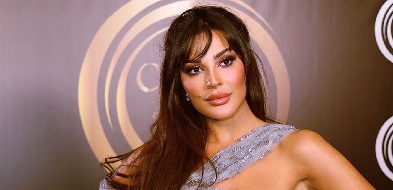 Photo of نادين نسيب نجيم تُفاجئ مراسلة بإجابتها: “حدا قلّك بسوق تراكتور؟” (فيديو)