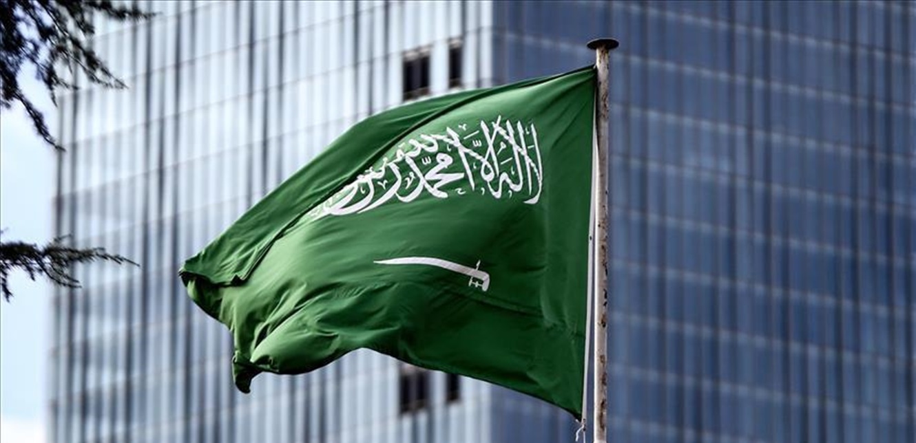 Photo of السعودية توقف استيراد لحوم الدواجن ومنتجاتها من هذه الدول… ما السبب؟