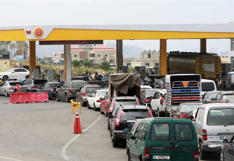 Photo of “البنزين متوفّر”… فما سبب الأزمة وعودة الطوابير؟!