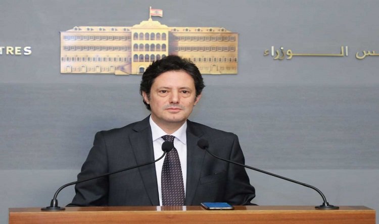 Photo of مكاري مطمئناً: أزمة البنزين إلى حلحلة