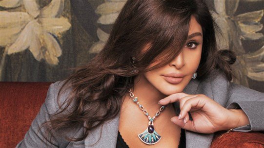 Photo of إليسا تحفز اللبنانيين للانتخاب بضمير لأصحاب السيادة