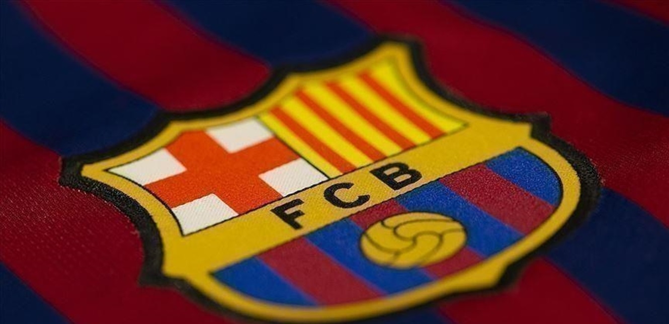 Photo of زوجة هذا اللاعب تعزز تكهنات انتقاله لبرشلونة