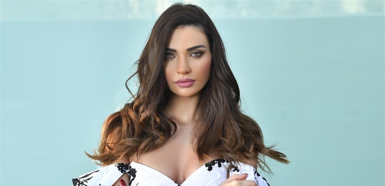 Photo of داليدا خليل توجه تحية للمتابعين بهذه الصورة