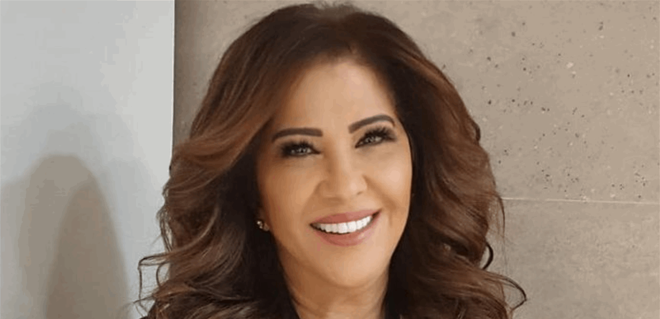 Photo of ليلى عبد اللطيف تحتفل بعقد قران ابنها السعودي.. من العروس؟ (فيديو)