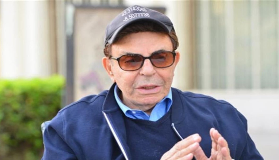 Photo of الأطباء يرفضون إجراء الجراحة للفنان القدير للمرة الثالثة.. لهذا السبب