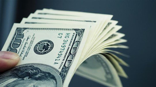 Photo of ارتفاع مستمر بسعر صرف الدولار… هذا ما سجله صباحاً