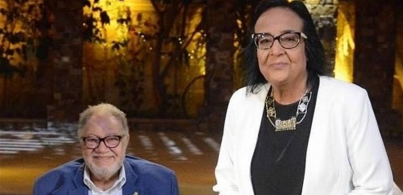Photo of يحيى الفخراني يُثير الجدل بعد تصريحاته عن مايوه زوجته… كيف ردّت الاخيرة؟