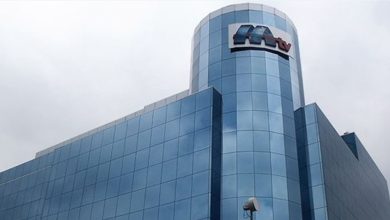 Photo of بعد غيابها عن الـ”أم تي في”… المذيعة الشهيرة تحتفل بعيد إبنها الشاب وهكذا أصبحت! (صورة)
