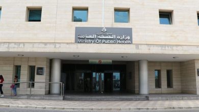 Photo of “الصحة” لمستشفيات الشمال: علاج الجرحى على نفقتنا!