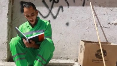 Photo of طموح ليس له حدود.. قصة عامل نظافة قهر المستحيل