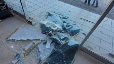 Photo of مجهولون أقدموا على إلقاء قنبلة باتجاه متجر في منطقة جونية