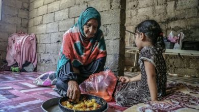 Photo of رئيس دولة عربية يُعلن دخول بلاده في مجاعة!