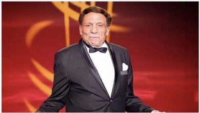 Photo of عادل إمام يغيب عن زفاف ابنة شقيقه… والأخير يكشف السبب