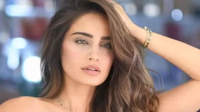 Photo of ايميه صيّاح تخطف الأنظار في حفل ملكة جمال لبنان.. فمن توقيع من؟