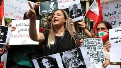 Photo of أهالي ضحايا انفجار المرفأ لباسيل: من نصّبك محاميًا عنا؟