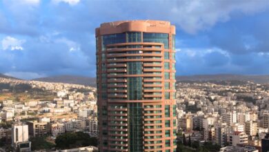 Photo of بعد إقفاله لسنتين.. فندق شهير يعيد فتح أبوابه في بيروت