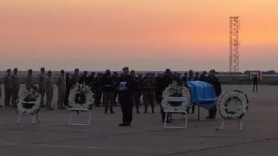 Photo of إقامة مراسم تشييع الجندي الايرلندي في المطار