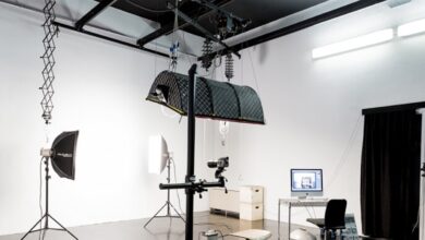 Photo of الحكم بحق مذيع الـMBC صدر… ماذا تقرر بشأن “سب” الممثل الشهير؟