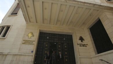 Photo of إضرابٌ “تحذيري” لموظفي “الإتصالات” غدًا