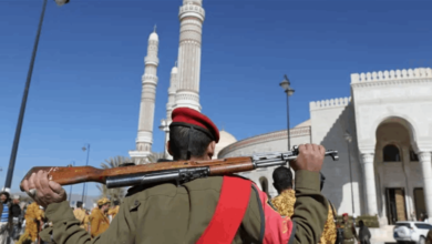 Photo of أدوية مصنوعة من النفط لا تستعملوها.. قيادي يُثير زوبعة في هذا البلد (فيديو)