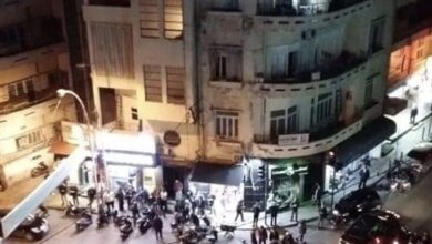 Photo of إشكالات عائشة بكار… توقيفات عدة وهذا ما وجد بحوزة المتورطين (صور)