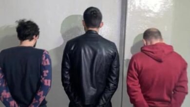 Photo of عمليّة رصد دقيقة تنتهي بتوقيف بمروّج مخدّرات واثنين من زبائنه