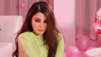 Photo of هيفا وهبي تُشعل المواقع بوصلة رقص في دبي.. والجمهور: “ما كبرت على هيك حركات؟” (فيديو)