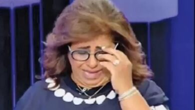 Photo of ليلى عبد اللطيف تبكي من الخوف: “هذا ماسيحدث في نصف رمضان”!!