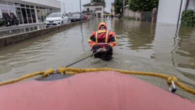 Photo of الفيضانات تجبر 36 ألف إيطالي على مغادرة منازلهم