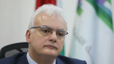 Photo of قد تحرمون من الإنترنت.. تصريحٌ غير عادي يفجّره وزير الإتصالات