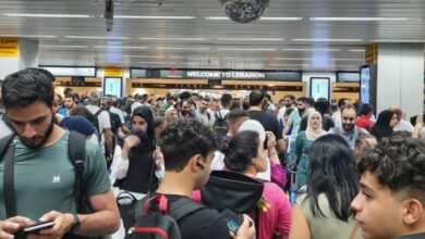 Photo of معاملات متوقفة في مطار بيروت… ومسافرون في الانتظار!