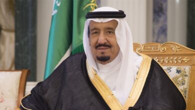 Photo of الملك سلمان يصدر أمراً ملكياً باستضافة 1300 حاج وحاجة