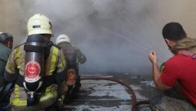 Photo of حريق كبير في مستودعات أقمشة على طريق المطار