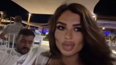 Photo of فيديو ساخر لـ ياسمين عبد العزيز مع أحمد العوضي : إيه رأيك في شفايفي بعدما نفختها؟ وزوجها برد هطلقك