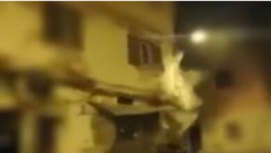 Photo of بالفيديو: أبنية تنهار… وهلع كبير