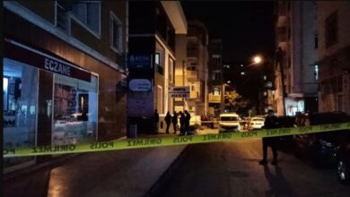 Photo of مجزرة عائلية بتركيا.. عسكري متقاعد يقتل زوجته وابنه ويصيب ابنته بجروح خطيرة