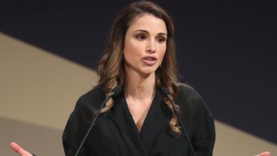 Photo of بعد تصريحاتها الأخيرة.. رئيس الوزراء الإسرائيلي السابق يهاجم الملكة رانيا وهذا ما قاله