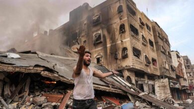 Photo of الهلال الأحمر الفلسطيني: الإحتلال طلب إخلاء مستشفى القدس بغزة تمهيداً لقصفه