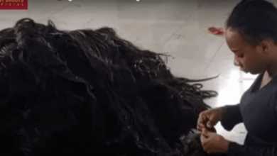 Photo of نيجيرية تدخل موسوعة غينيس بصنع أطول شعر مستعار في العالم