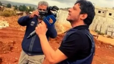Photo of تضامنا مع غزة …معين شريف على بعد أمتار عن الحدود اللبنانية الفلسطينية