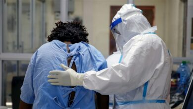 Photo of دراسة جديدة عن “كورونا”… لماذا يشعر المرضى بهذا العارض؟