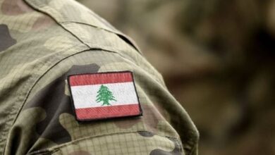 Photo of بعد إستهداف آليّتهم… إصابات “طفيفة” في صفوف الجيش اللبناني