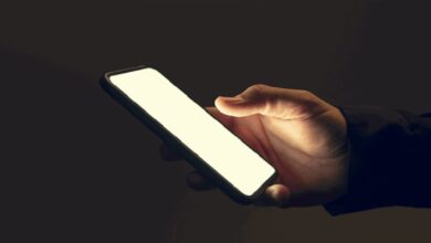 Photo of علامات تدل على وجود “مخترق” داخل هاتفك