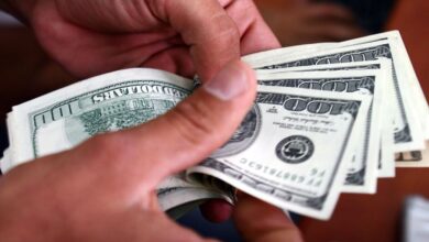 Photo of كم بلغ سعر صرف دولار السوق السوداء صباحاً؟