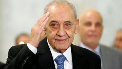 Photo of الصورة ضبابية… والكرة بملعب برّي